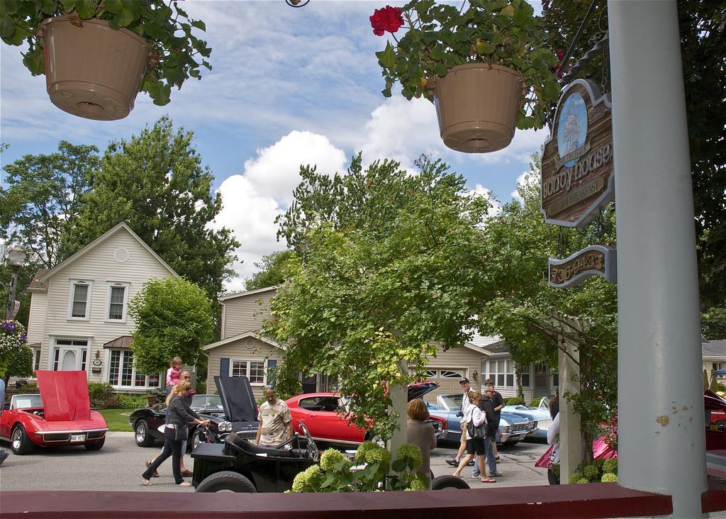 Bondy House Bed & Breakfast Amherstburg Bagian luar foto